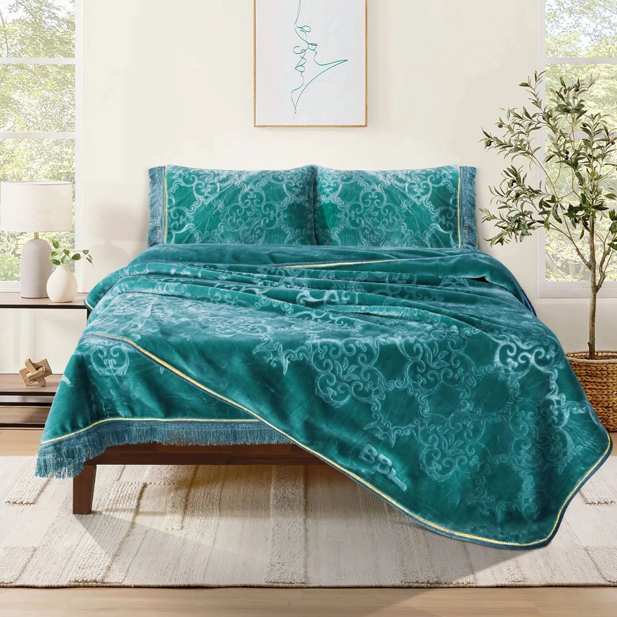 Golden Touch Embossed 4-Pcs Solid Cloudy Blanket Set