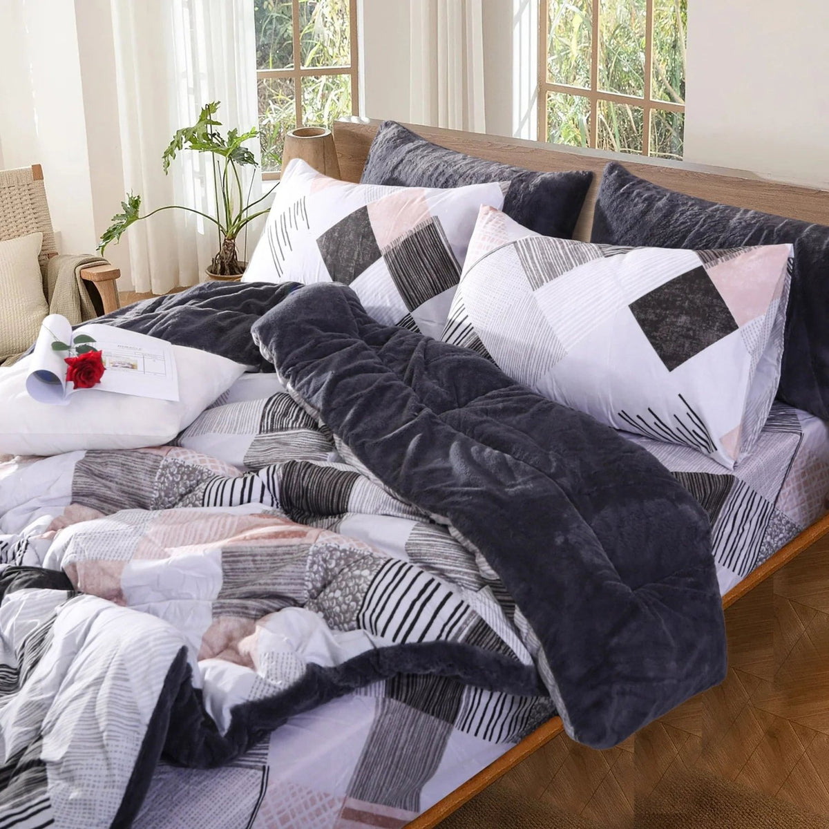 Unique 6 Pcs Comforter Set UQ-601