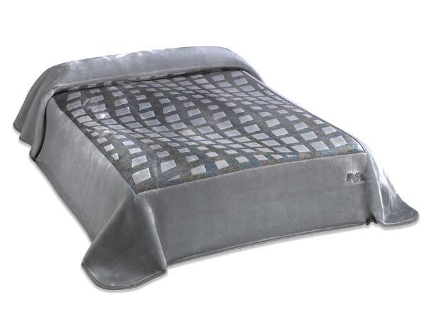 Mora Signature 3D Box 220 x 240 M58