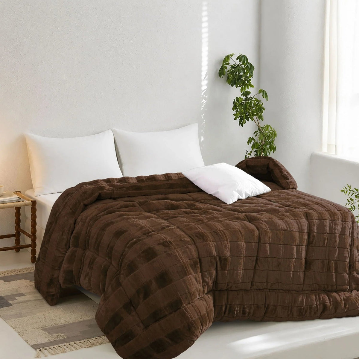#color_dark brown