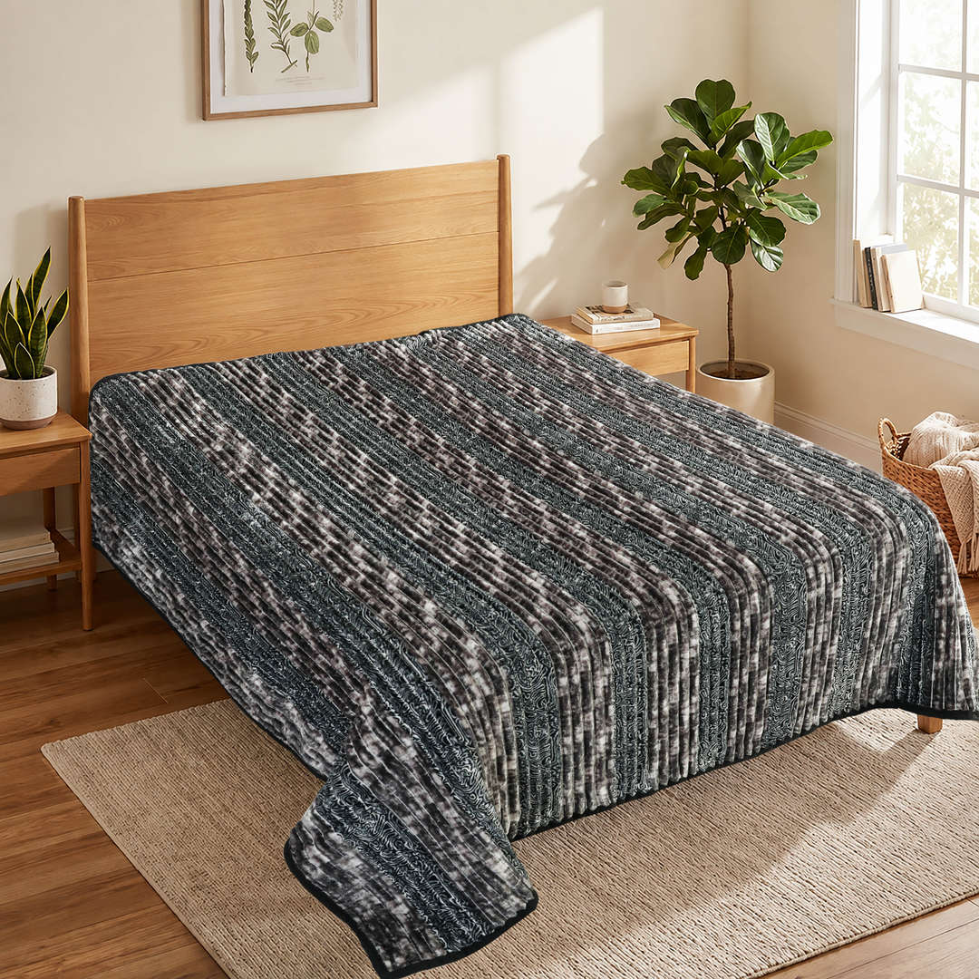Berry Berry Flannel 1 Ply Blanket BB-806