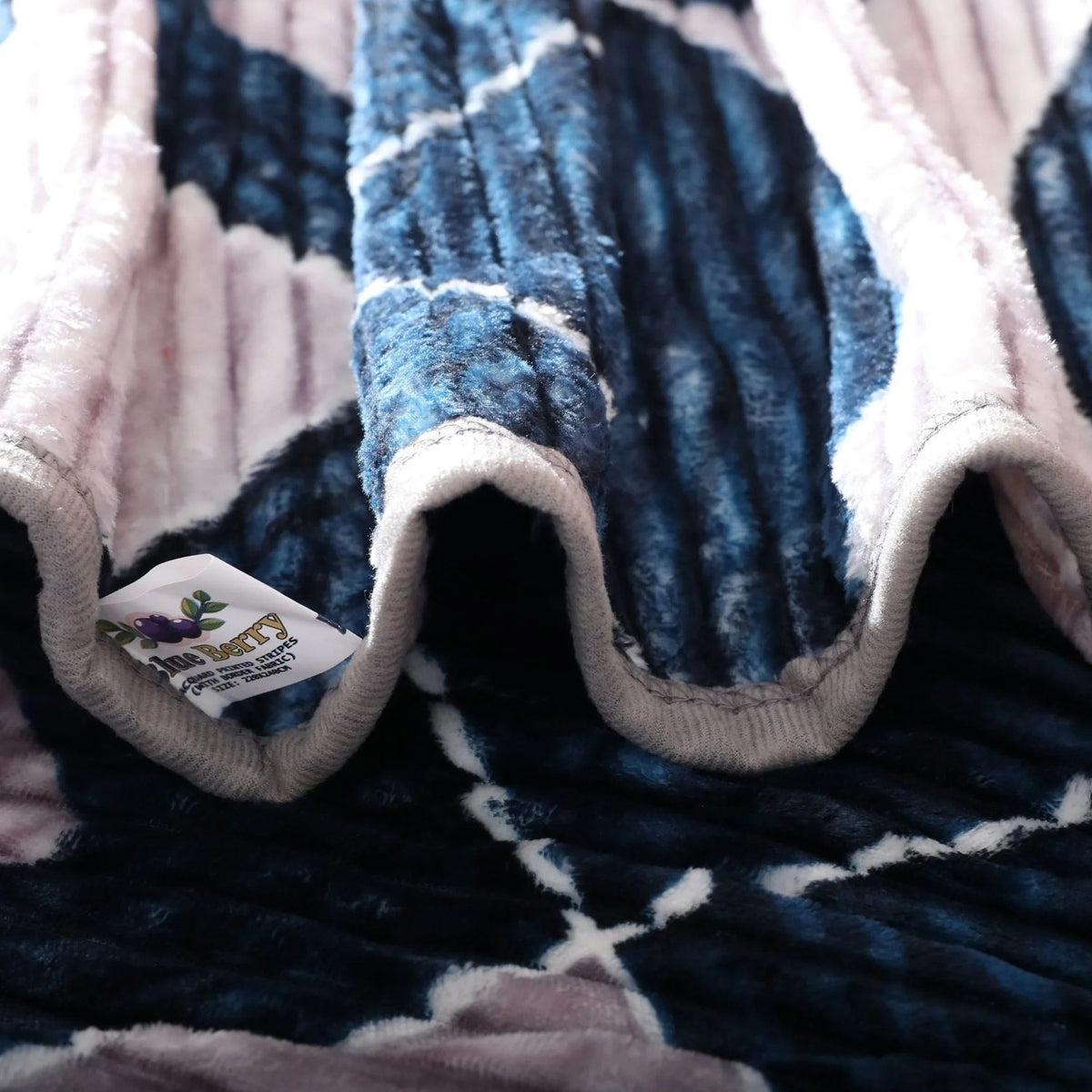 Blueberry Flannel Summer Light Blanket King size BF-209