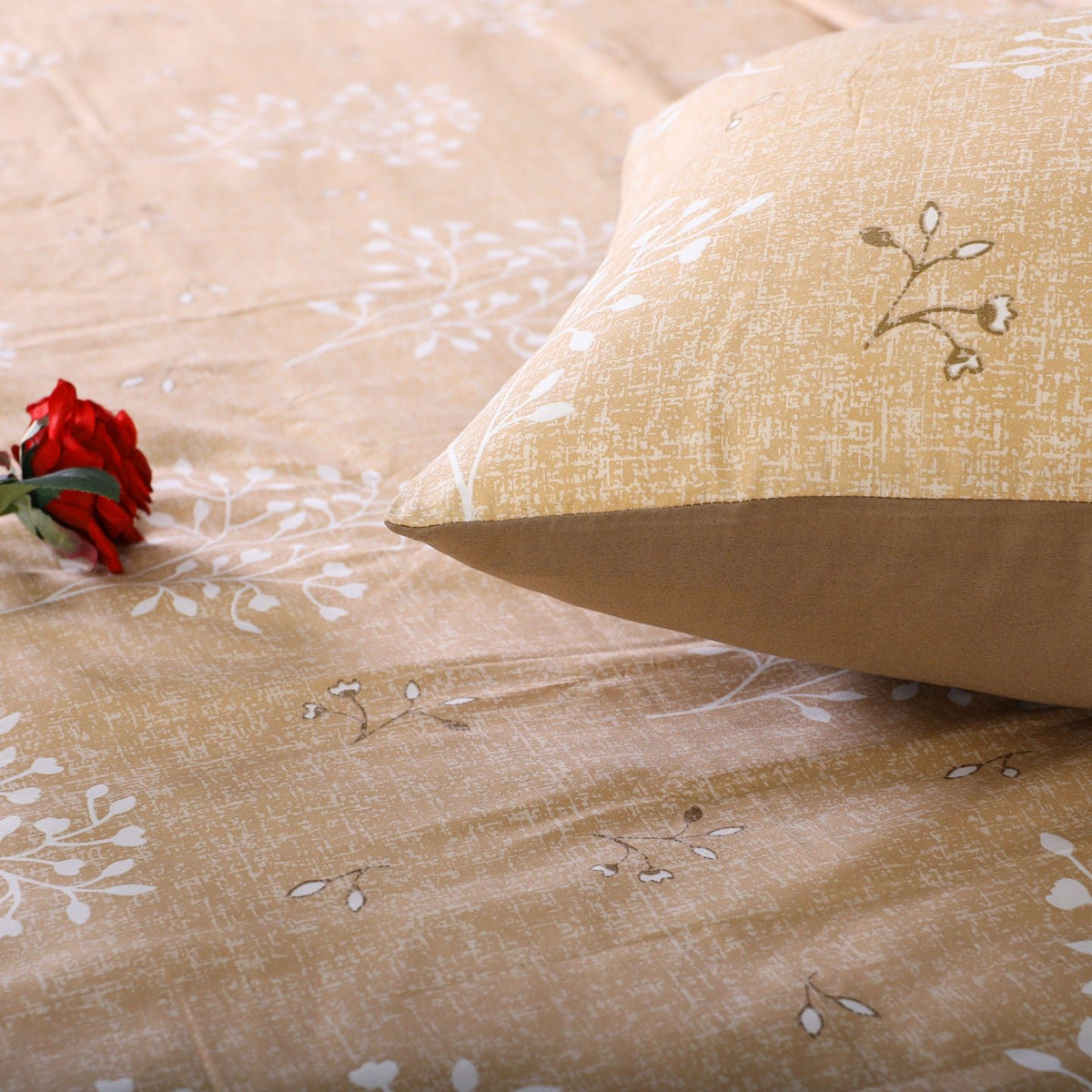 3 PCS Feather Bedsheet Set Peach Blossom