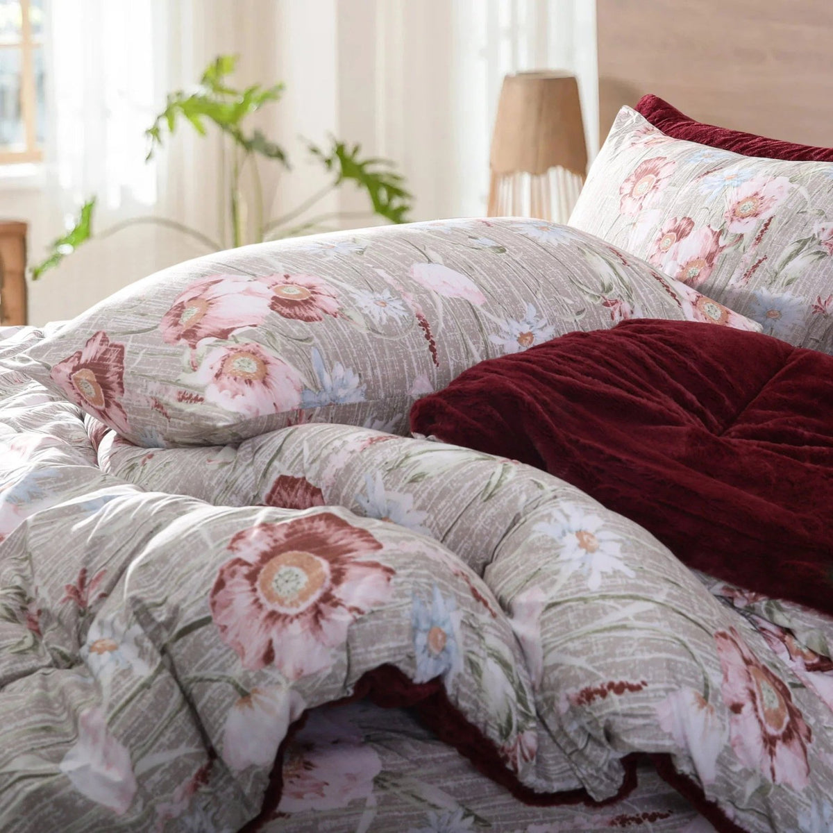 Unique 6 Pcs Comforter Set UQ-603
