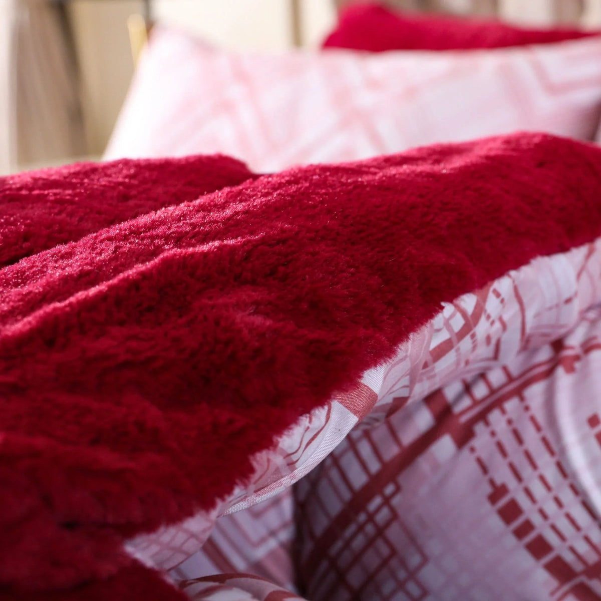 Unique 6 Pcs Comforter Set UQ-605